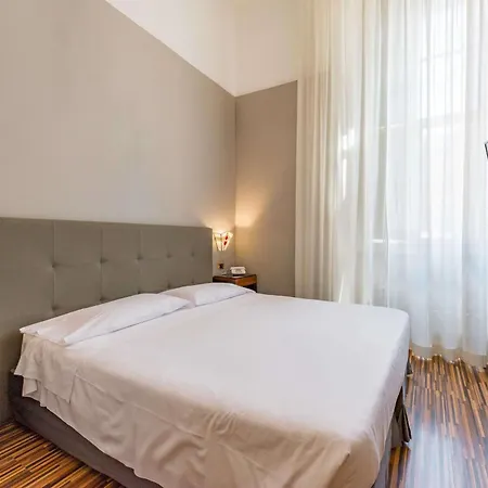 Western Artdeco Hotell Rom