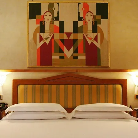Western Artdeco Hotel