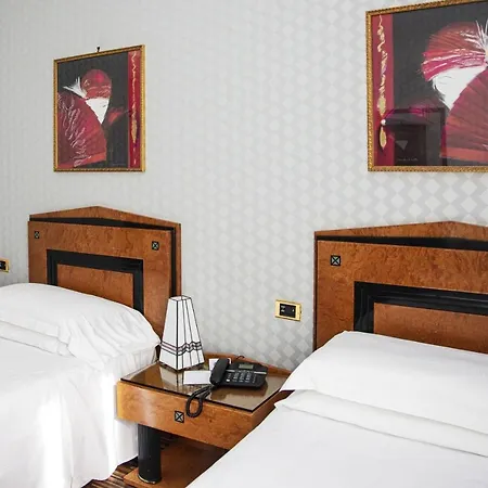 Western Artdeco 4* Rome