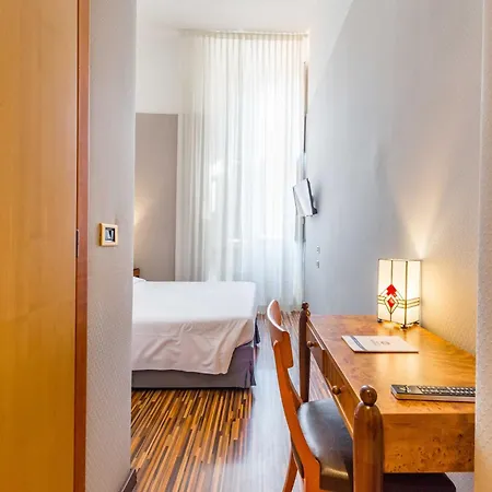 Hotel Western Artdeco Řím