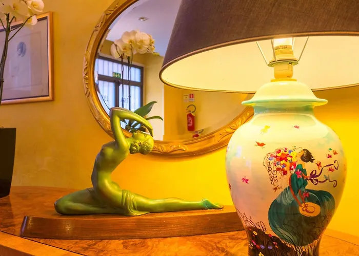 ホテル ベストウェスタン アートデコ