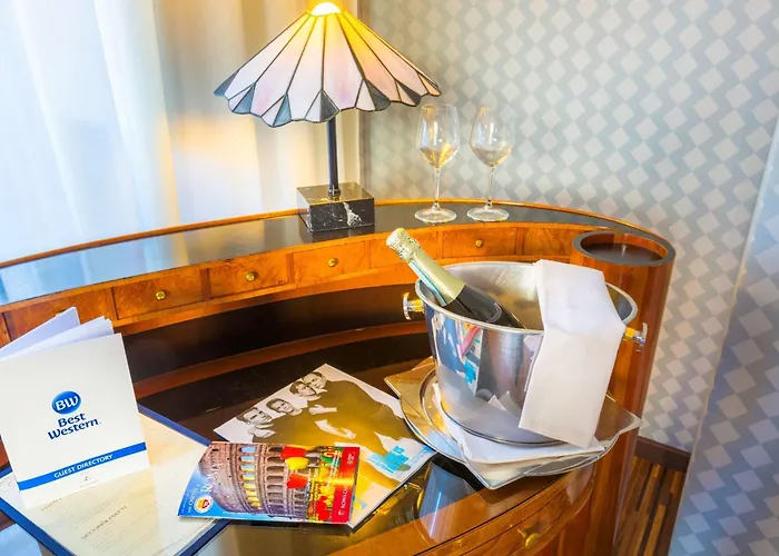 ベストウェスタン アートデコ ホテル 4*