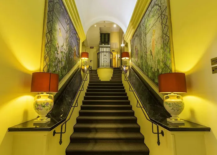 ベストウェスタン アートデコ ホテル 4*