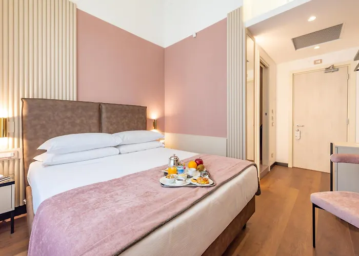 ベストウェスタン アートデコ ローマ