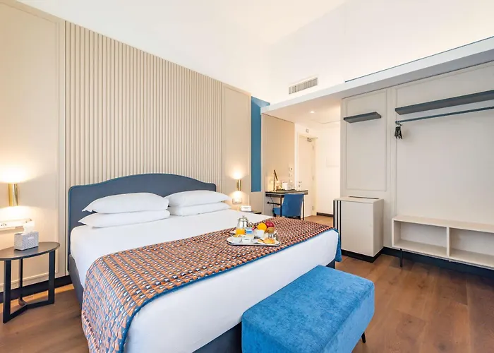 ホテル ベストウェスタン アートデコ