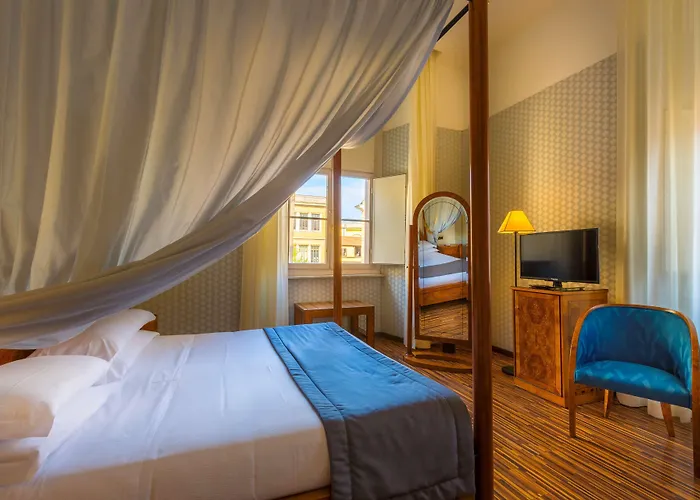 ホテル ベストウェスタン アートデコ