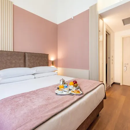 Western Artdeco Rome